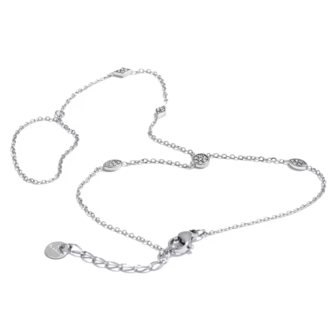 The Diamond Beauty Hand Chain